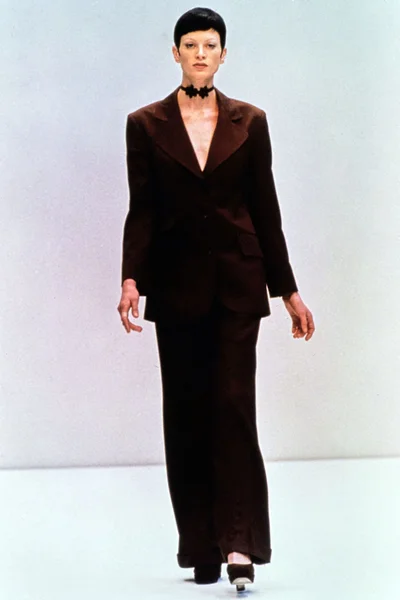 Look 2